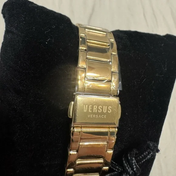 NWT Versus Versace Gold Watch with Black and Gold Dial - Picture 2 of 6